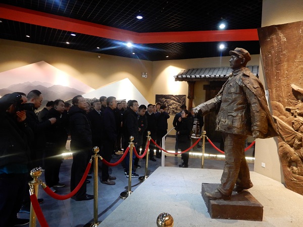 铁路公司学习贯彻习近平新时代中国特色社会主义思想暨党建业务培训班成功举办